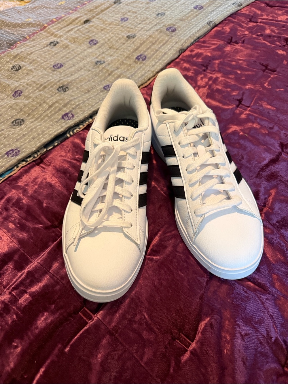 adidas White Sneakers with Black Three-Stripes worn one time like new